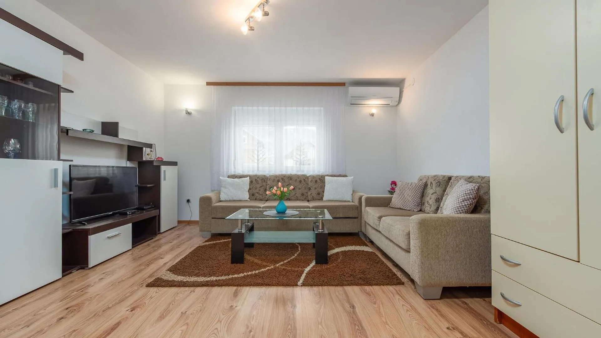 1 Bedroom Lovely Apartment In Gracac 0*, Gračac Croatie